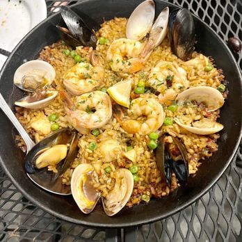 Cepas Wine and Tapas Bar - Paella Marina - Wine Bars Near Me - Tampa, Florida Cepas Wine and Tapas Bar - Paella Marina - Wine Bars Near Me - Tampa, Florida