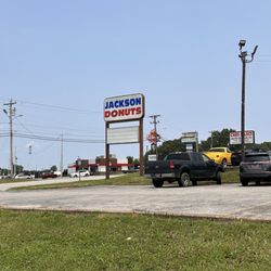 Jackson Donuts