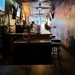 Wide Open - The bar