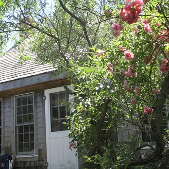 Lis Sur Mer - Vacation Rentals Near Me
