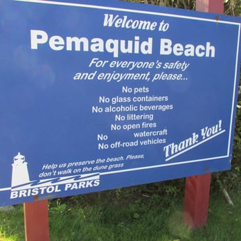Pemaquid Beach - Big sign - Local Flavor Near Me Pemaquid Beach - Big sign - Local Flavor Near Me