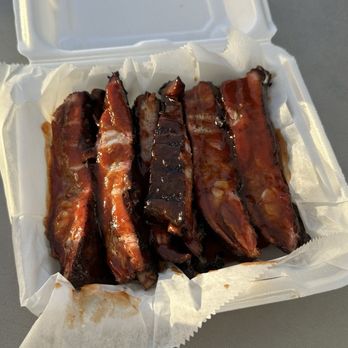 Jonesez BBQ - 1/2 Half Slab Rib Plate - Barbeque Near Me - Fort Myers, Florida Jonesez BBQ - 1/2 Half Slab Rib Plate - Barbeque Near Me - Fort Myers, Florida