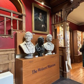 The Writers' Museum - Museums Near Me - Edinburgh, EDH