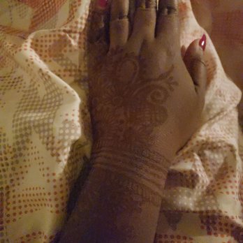 Natural Identity - This is the henna brown on my brown skin...crazy - Hair Salons Near Me Natural Identity - This is the henna brown on my brown skin...crazy - Hair Salons Near Me