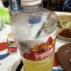 La Sonrisa - Piña agua Fresca