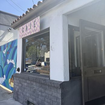 Cajé Coffee Roasters - Haley St - Outside - Coffee Roasteries Near Me - Santa Barbara, California Cajé Coffee Roasters - Haley St - Outside - Coffee Roasteries Near Me - Santa Barbara, California