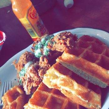 Moonshine Grill - Southern Near Me - Austin, Texas
