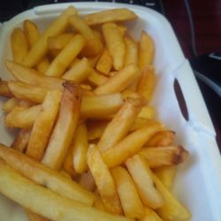 Glace Bay Cafe - Lots of fries, nobody goes hungry here