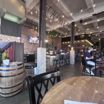 Working man Distillers - Interior - Distilleries Near Me - Pawtucket, Rhode Island
