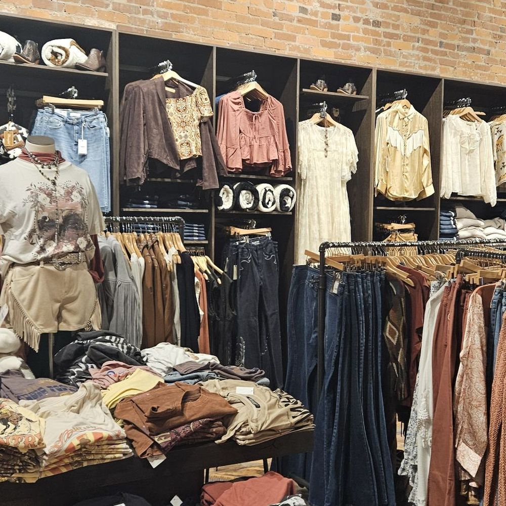 Boot Barn - Shoe Stores Near Me - Nashville, Tennessee