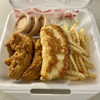 Raising Cane's Chicken Fingers - Caniac combo - Fast Food Near Me - Reno, Nevada