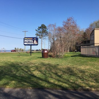 Birchmont Motel - Hotels Near Me - Marquette, Michigan Birchmont Motel - Hotels Near Me - Marquette, Michigan