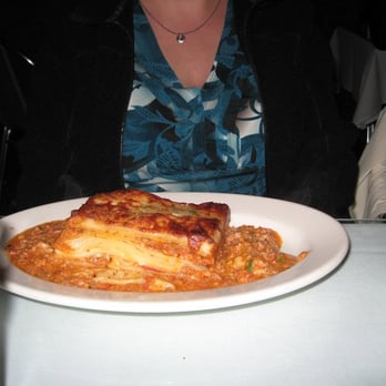 Della Santina's - Lasagna Bolognese - Italian Near Me - Sonoma, California