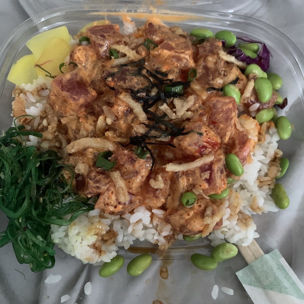Fresh Bites Hawaii - Large spicy ahi poke bowl with all the toppings - Poke Near Me - Honolulu, Hawaii Fresh Bites Hawaii - Large spicy ahi poke bowl with all the toppings - Poke Near Me - Honolulu, Hawaii