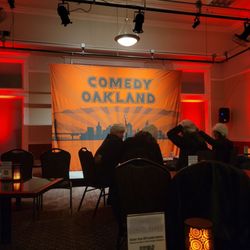 Comedy Oakland - Washington Inn setup