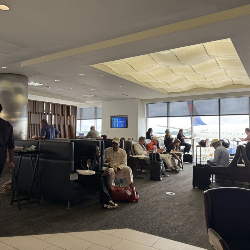 Delta Sky Club - Concourse E - Airport Lounges Near Me - Atlanta, Georgia Delta Sky Club - Concourse E - Airport Lounges Near Me - Atlanta, Georgia
