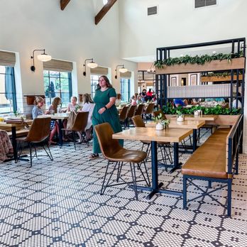 Magnolia Table - Beautiful inside decor. - Breakfast & Brunch Near Me - Waco, Texas Magnolia Table - Beautiful inside decor. - Breakfast & Brunch Near Me - Waco, Texas