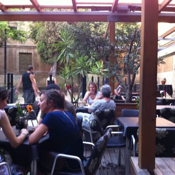 El Jardi - Spanish Near Me - Barcelona, B El Jardi - Spanish Near Me - Barcelona, B