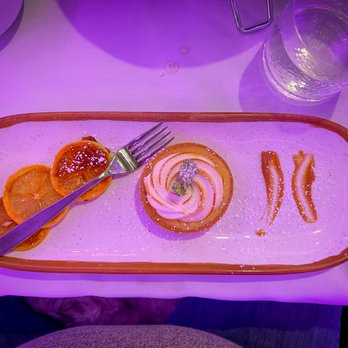 Hotel Vin - Dessert.  Meh. - Hotels Near Me - Grapevine, Texas