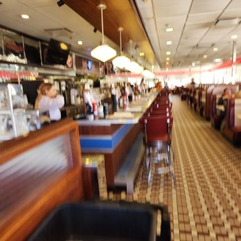 Silver Diner - diners and booths in a diner - Diners Near Me - Glen Allen, Virginia Silver Diner - diners and booths in a diner - Diners Near Me - Glen Allen, Virginia