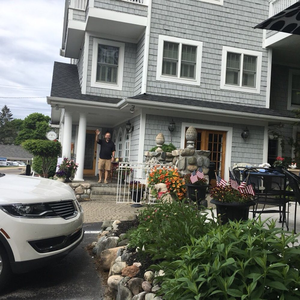 Small Batch At The Cupola - Breakfast & Brunch Near Me - Harbor Springs, Michigan Small Batch At The Cupola - Breakfast & Brunch Near Me - Harbor Springs, Michigan