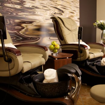 Life Stiles - Enjoy a relaxing spa pedicure in our amazing massage chairs - Massage Near Me - Edmonton, Alberta Life Stiles - Enjoy a relaxing spa pedicure in our amazing massage chairs - Massage Near Me - Edmonton, Alberta