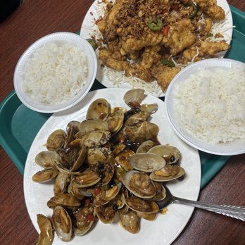Red Lantern Chinese Cuisine - Clams with black bean sauce and bifengtang fish - Chinese Near Me - Duluth, Georgia