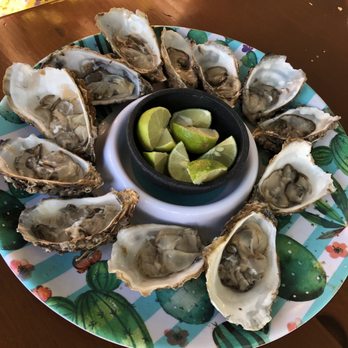 Mary's Seafood - Amazing oysters! - Seafood Near Me - Puerto Peñasco, SON