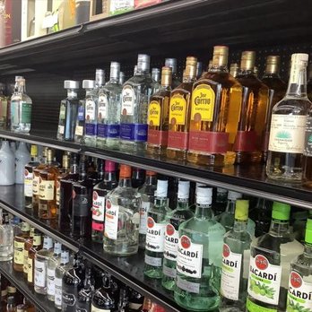 Dubuque Wine and Spirits - liquor bottles on shelves - Beer, Wine & Spirits Near Me - Dubuque, Iowa Dubuque Wine and Spirits - liquor bottles on shelves - Beer, Wine & Spirits Near Me - Dubuque, Iowa