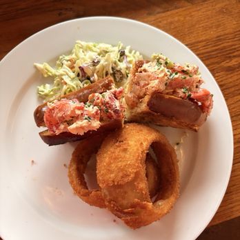 Santa Barbara Shellfish Company - Lobster Roll - Seafood Near Me - Santa Barbara, California