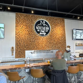 The Lodge by Northern Pine Brewing - Bar area - Chicken Shop Near Me - Oceanside, California The Lodge by Northern Pine Brewing - Bar area - Chicken Shop Near Me - Oceanside, California