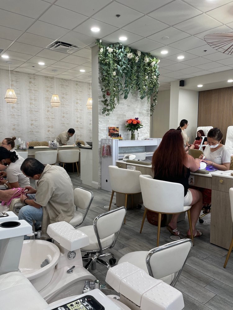 BELLA LANI NAILS Updated September 2024 57 Photos & 94 Reviews