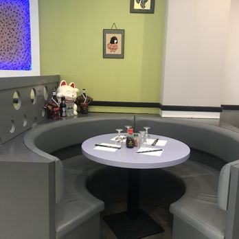 Tonegawa - Voici la table ronde - Japanese Near Me - Paris, 75 Tonegawa - Voici la table ronde - Japanese Near Me - Paris, 75