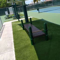shaded workout bench shaded workout bench