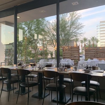 The Gladly - Main dining area - New American Near Me - Phoenix, Arizona