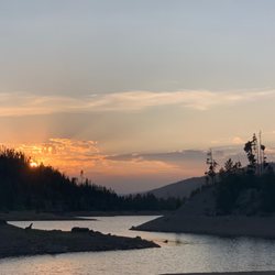 Arapaho Bay Campground - Sunset on the lake