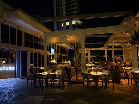 ETARU restaurant by null