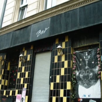 Roses Bar - Gay Bars Near Me - Berlin, BE