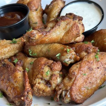 Base Camp Pizza - GREAT chicken wings! - Pizza Near Me - South Lake Tahoe, California Base Camp Pizza - GREAT chicken wings! - Pizza Near Me - South Lake Tahoe, California