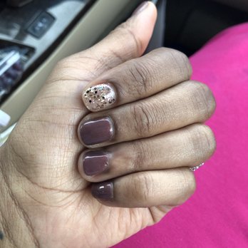 Green Organic Nail Salón - Nail Salons Near Me - Lyndhurst, New Jersey