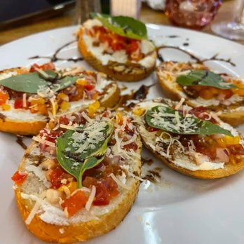 La Trattoria - Bars Near Me - Winchester, Kentucky