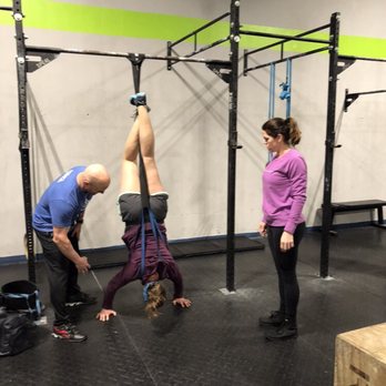 One Asterisk CrossFit - Banded HSPUs! - Gyms Near Me - Middletown, Rhode Island One Asterisk CrossFit - Banded HSPUs! - Gyms Near Me - Middletown, Rhode Island