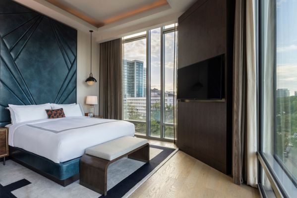 The Tess, Autograph Collection by null