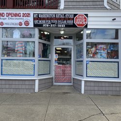 Mt Washington Retail Store - This is the front of the store