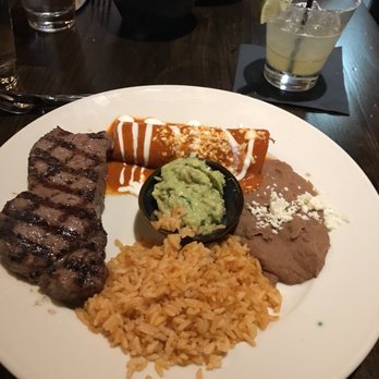 Amuleto Mexican Table - Carne Asada - Mexican Near Me - Waltham, Massachusetts Amuleto Mexican Table - Carne Asada - Mexican Near Me - Waltham, Massachusetts