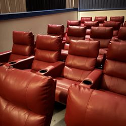 Bryan Theatre - Comfy seats.