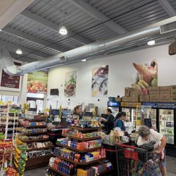 Giant Farmers Market