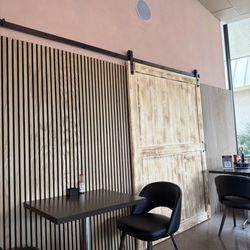 iJava Cafe - Inside décor