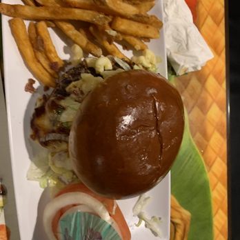 Cheeseburger In Paradise - macaroni cheeseburger - Burgers Near Me - Honolulu, Hawaii Cheeseburger In Paradise - macaroni cheeseburger - Burgers Near Me - Honolulu, Hawaii