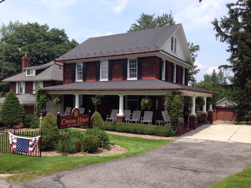 THE CRESSON HOUSE Updated July 2024 417 Park Ave, Cresson